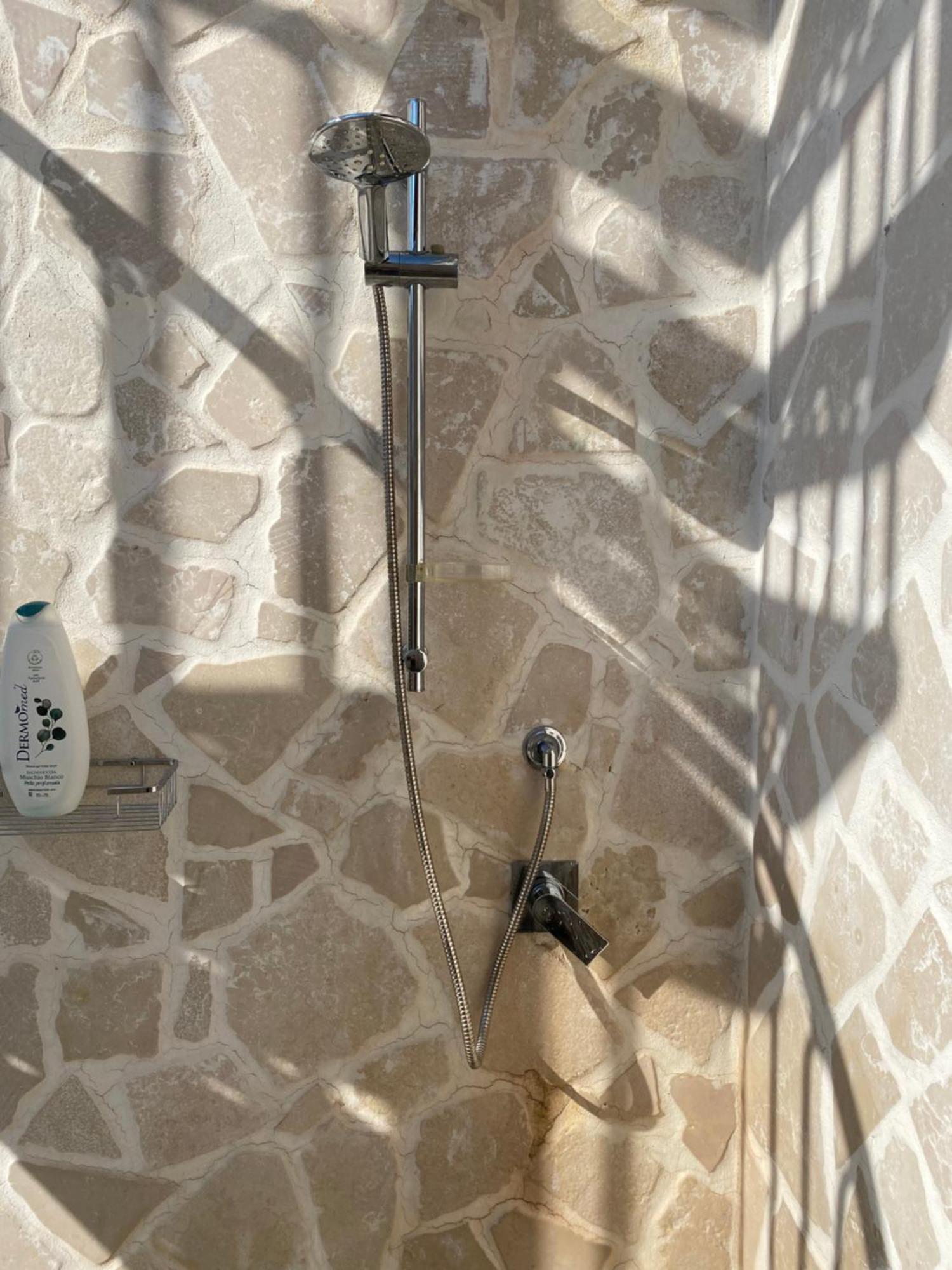 Brezza Marina Apartment Taranto Bagian luar foto